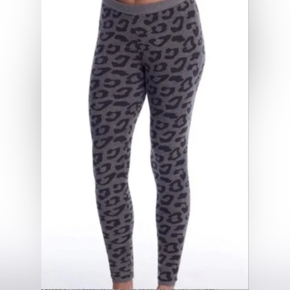 Barefoot Dreams Pants - Barefoot Dreams CozyChic Ultra Lite Leopard Leggings Lounge, Comfort Size XL